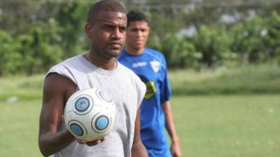 Maynor Suazo tuvo grandes momentos en su carrera como futbolista.