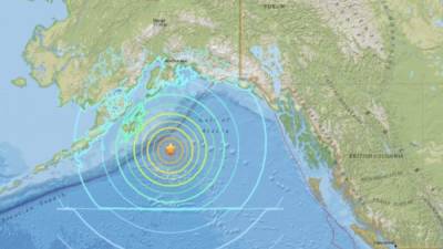 El fuerte sismo se registró a las 2 de la madrugada de este martes frente a Alaska.