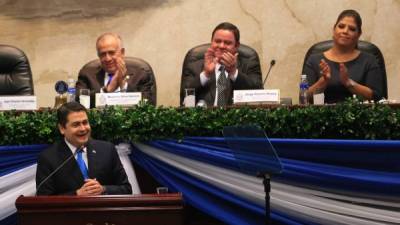 El presidente Juan Orlando Hernández aseguró que Honduras está cambiando y que fuera del país lo están notando.