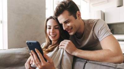 La tecnología te permite comunicarte con tus seres queridos para expresarles tus sentimientos el Día de San Valentín y cualquier época del año.