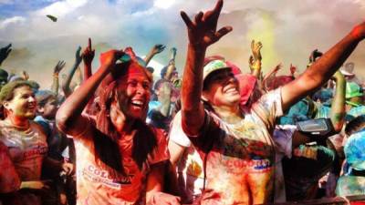 Los sampedranos disfrutaron al máximo el Colorun de 2013.