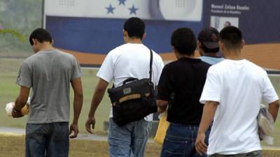 La mayoría de los deportados por vía aérea vienen de Estados Unidos y por vía terrestre de México.