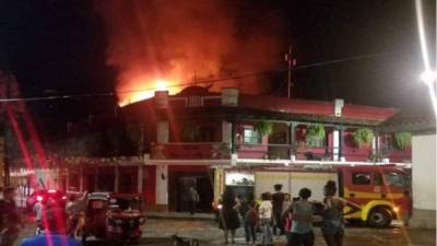 Lugar. El incendio fue en el casco urbano de Copán Ruinas.