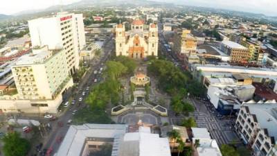 El BID dará asesoría a la Municipalidad para que ordene y priorice los proyectos que tienen que ver con el desarrollo de la ciudad. Foto Drone: Yoseph Amaya.