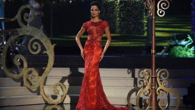 Emily Maddison of Jamaica competes in the swimsuit competition during the 2018 Miss Universe pageant in Bangkok on December 13, 2018. (Photo by Lillian SUWANRUMPHA / AFP)