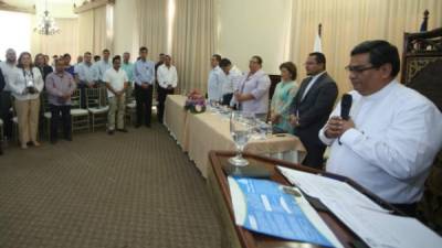 El cónsul de México, Omar Hurtado, el ministro Leonel Ayala, la viceministra Sandra Pinel y Gudiel Sánchez . Foto: Melvin Cubas