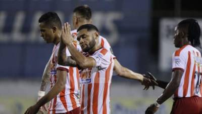 Alexander Aguilar anotó el gol de la victoria del Vida y no lo festejó por su cariño al Platense.