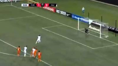 Ever Alvarado falló un penal para Olimpia contra el Forge FC de Canadá en la Liga Concacaf.