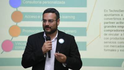 Óscar Artiga, gerente regional de “Impulsa tu empresa”, de TechnoServe. Foto: Cristina Santos.