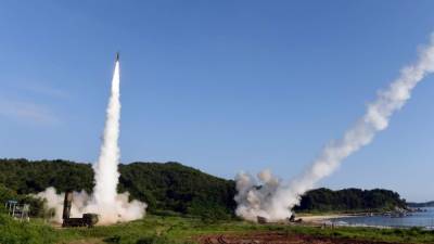 Foto del misil lanzado el 04 de julio, calificado por Kim Jong-Un como un 'regalo' para 'los bastardos americanos'.Foto AFP/ South Korean Defence Ministry