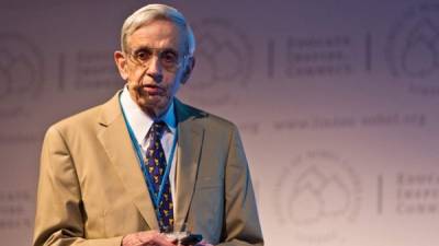 John Nash impartió clases de Matemáticas en la Universidad de Princeton.