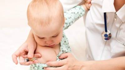 La nueva vacuna contra la menumonía, podría evitar la meningitis.