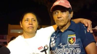 Leonila y Oswaldo Guerra en una plaza de Veracruz. Foto: Diario rotativo de Querétaro