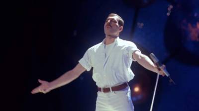 'Time' fue grabada por Freddie Mercury en 1986.