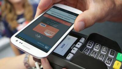 Los sistema de pago electrónico podrían remplazar eventualmente a las tarjetas de crédito.