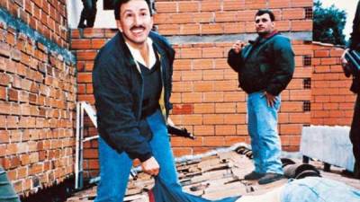 El coronel retirado Hugo Heliodoro Aguilar se atribuyó la muerte de Escobar, sin embargo, nuevas revelaciones afirman que no fue el quien disparó contra el capo colombiano.