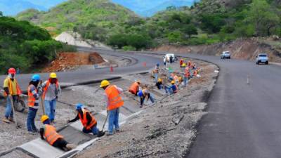 Proyectos de carretera liderados por la Secretaría de Infraestructura y Servicios Públicos (Insep).