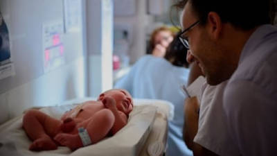 Resucita' bebé declarado muerto al nacer en Brasil.