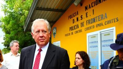 El consejero del Departamento de Estado de EUA, Thomas Shannon, ya visitó Honduras en julio recién pasado.