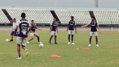 Todos los legionarios ya se integraron a la representación catracha que este jueves debuta en la Liga de Naciones contra los Soca Warriors.