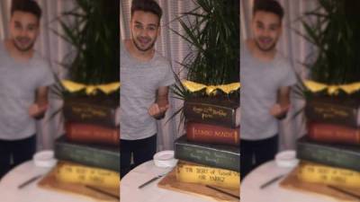 Liam Payne celebró su cumpleaños co un pastel de Harry Potter.