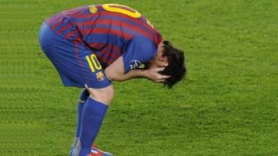 Lionel Messi lloró en el 2012 tras ser eliminado por el Chelsea. FOTO ARCHIVO AFP.