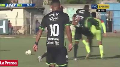 Yustin Arboleda agredió a Nelson Muñóz del Real de Minas con esta patada.