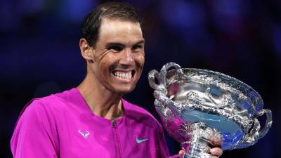 Rafael Nadal conquistó este domingo un histórico 21º título de Grand Slam .