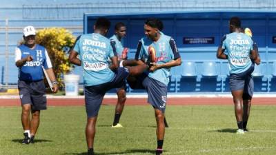 La Selección de Honduras trabajó este lunes por la mañana en el estadio Olímpico. Foto Delmer Martínez