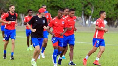 Brayan Beckeles ha realizado parte de la pretemporada con el Olimpia y ya se ha confirmado su llegada.