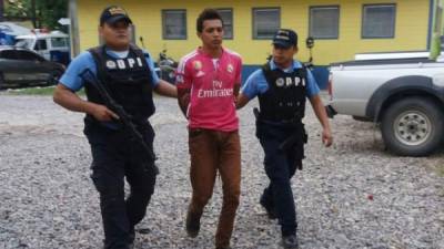 Josué Rolando Elvir Carranza (22) fue detenido en La Ceiba.
