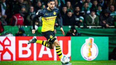Emre Can cuenta con 26 años de edad y es titular en el 11 titular del Borussia Dortmund.