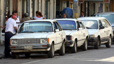 El supuesto extorsionador fue detenido en un punto de taxis en Tegucigalpa. Fotografía de Archivo.