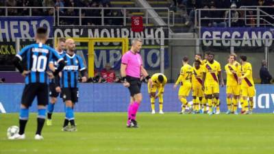 El Barcelona derrotó a domicilio al Inter de Milán en la Champions League. Foto EFE