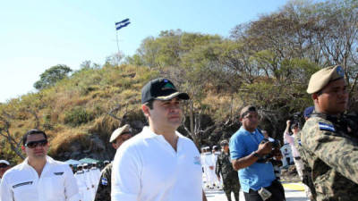 El presidente de Honduras, Juan Orlando Hernández en Isla Conejo. Foto: Casa Presidencial