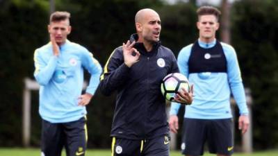 Pep Guardiola quiere cambiar las costumbres de los jugadores del Manchester City.