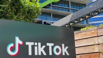 TikTok tardó en monetizar sus contenidos antes de lanzarse a la publicidad el año pasado y ahora al comercio online.
