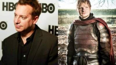 El director Jeremy Podeswa y el cantante Ed Sheeran.