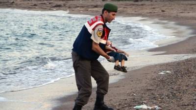 El policía turco asegura que pensó en su hijo cuando encontró el cadáver de Aylan en la playa.