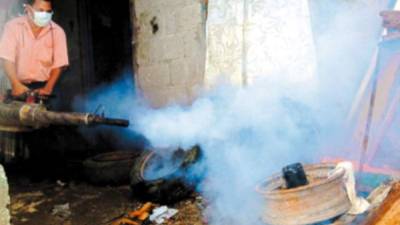 Cholomeños comenzaron con la fumigación de los barrios y colonias de la ciudad.