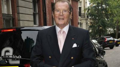 Roger Moore tendrá que medir su ingesta de alcohol y azúcar.