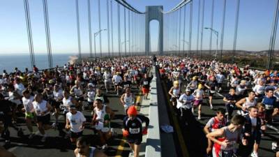 La maratón de Nueva York del año pasado registró un total de 53.640 corredores que completaron la distancia, un récord mundial.