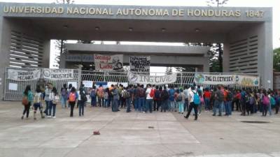 Las autoridades de la Unah esperan que las clases regresen a la normalidad este lunes17 de junio.