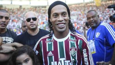 Ronaldinho es del signo zodiacal Aries (nació el 21 de marzo de 1980). Siempre hacia adelante y llenos del deseo de vivir al máximo.
