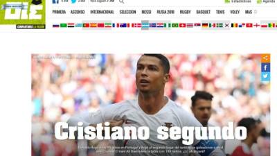 El diario Olé de Argentina dejó este título en el aire. Cristiano es el segundo anotador en el ránking de selecciones.