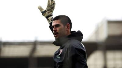 Víctor Valdés ha decidido poner punto y final a su carrera deportiva a sus 35 años.