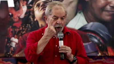 El expresidente Lula da Silva aprovecha la sentencia para recorrer el país con miras a buscar la presidencia de Brasil en 2018.