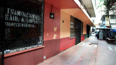 En este edificio ubicado en el barrio El Centro fue asesinado Fredy Espinal.