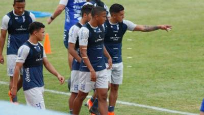 La Sub-23 de Honduras en la práctica realizada en el estadio Olímpico de San Pedro Sula. Foto Edwin Romero.