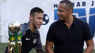 El padre de Neymar tiene un deseo, que su hijo acabe su carrera en un equipo concreto.